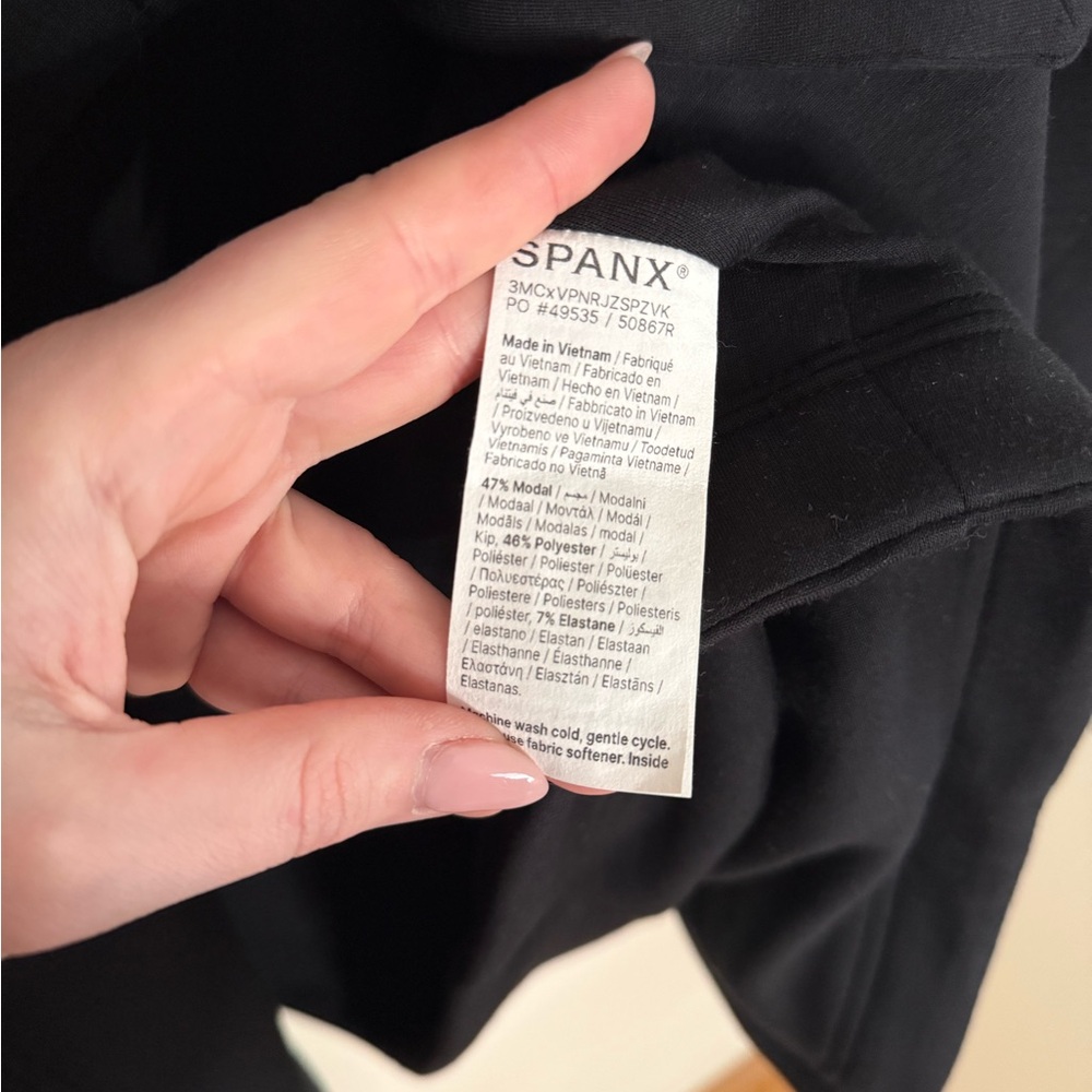 NWT SPANX AirEssentials Drape Front Cardigan in V… - image 14